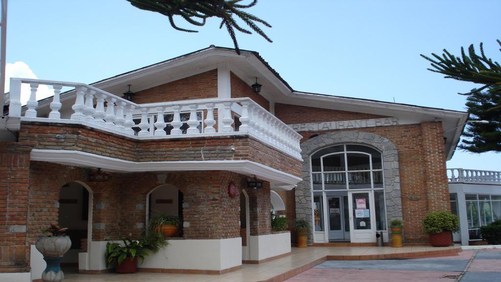 Hotel Villa Monarca Inn Zitácuaro Zewnętrze zdjęcie