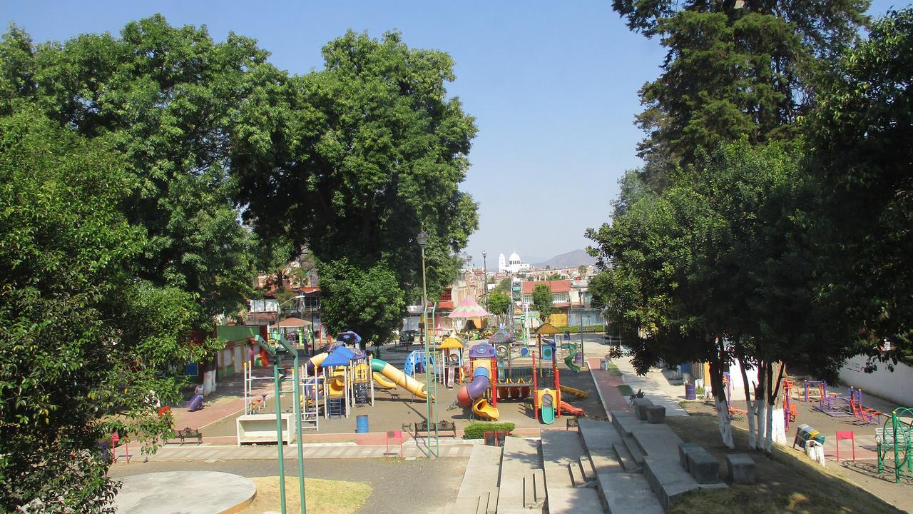 Hotel Villa Monarca Inn Zitácuaro Zewnętrze zdjęcie
