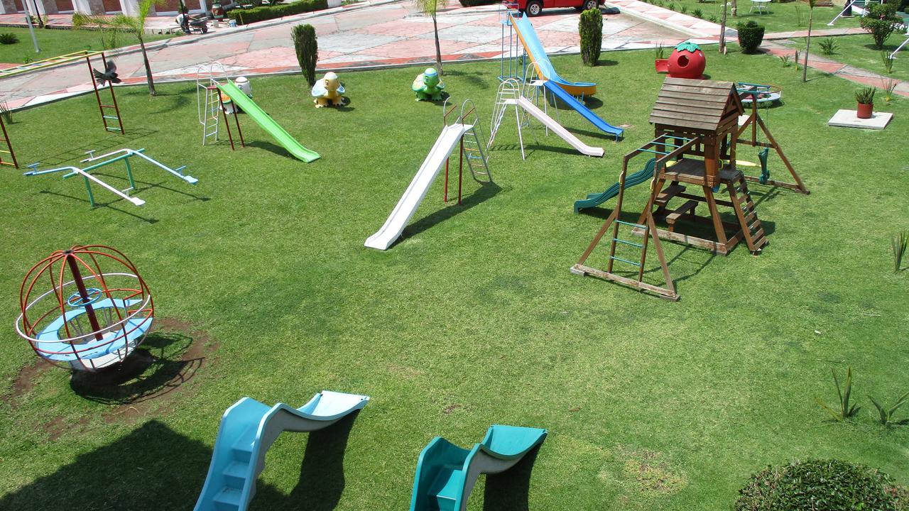 Hotel Villa Monarca Inn Zitácuaro Zewnętrze zdjęcie