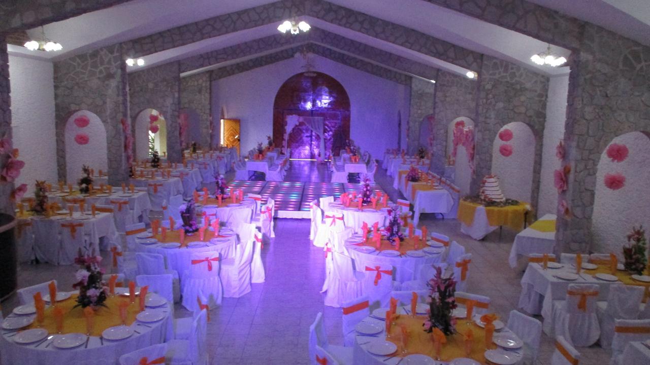 Hotel Villa Monarca Inn Zitácuaro Zewnętrze zdjęcie