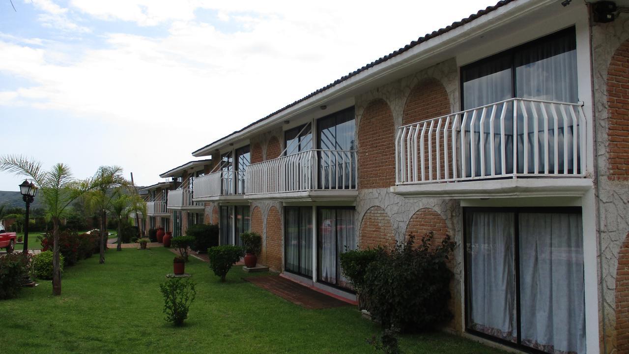 Hotel Villa Monarca Inn Zitácuaro Zewnętrze zdjęcie