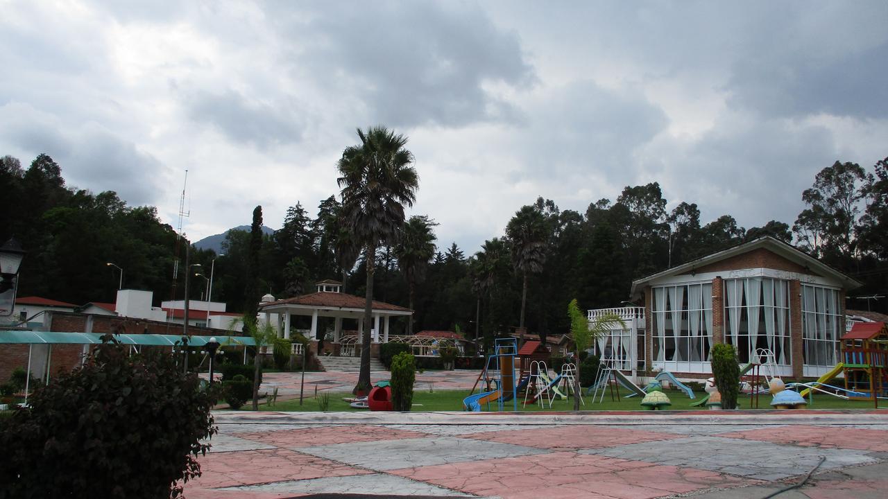 Hotel Villa Monarca Inn Zitácuaro Zewnętrze zdjęcie