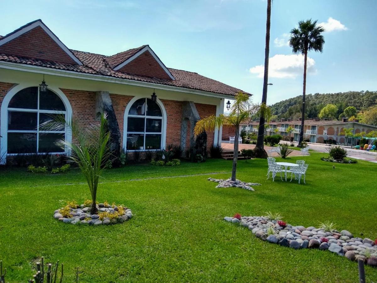 Hotel Villa Monarca Inn Zitácuaro Zewnętrze zdjęcie